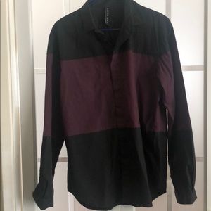 Black Scale Button-Down men’s M